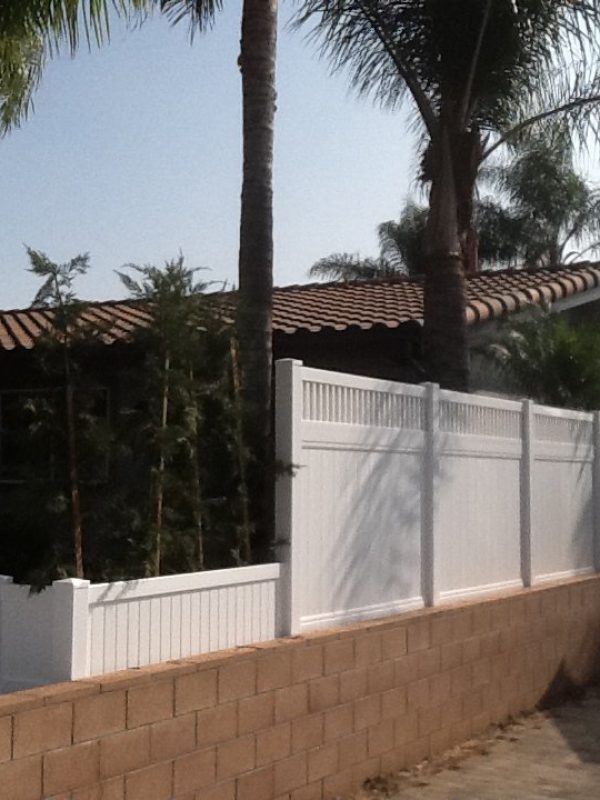 vinyl fence 2