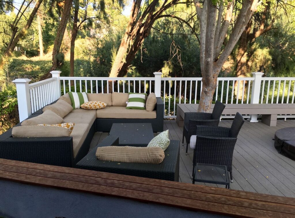 How to Choose the Right Deck Railing Height for Your Home