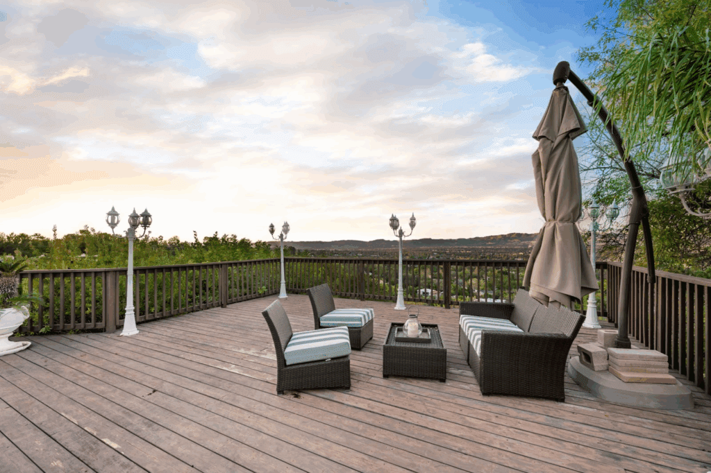 The Best Materials for Outdoor Deck Construction: Wood vs. Composite
